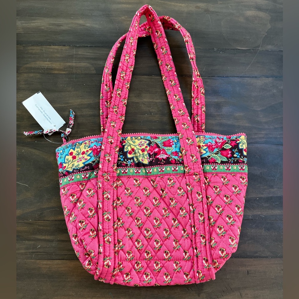 Pink Vera Bradley tote bag